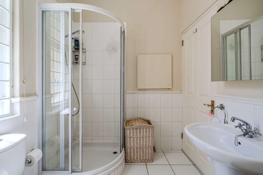 4 Bedroom Property for Sale in Glencairn Heights Western Cape